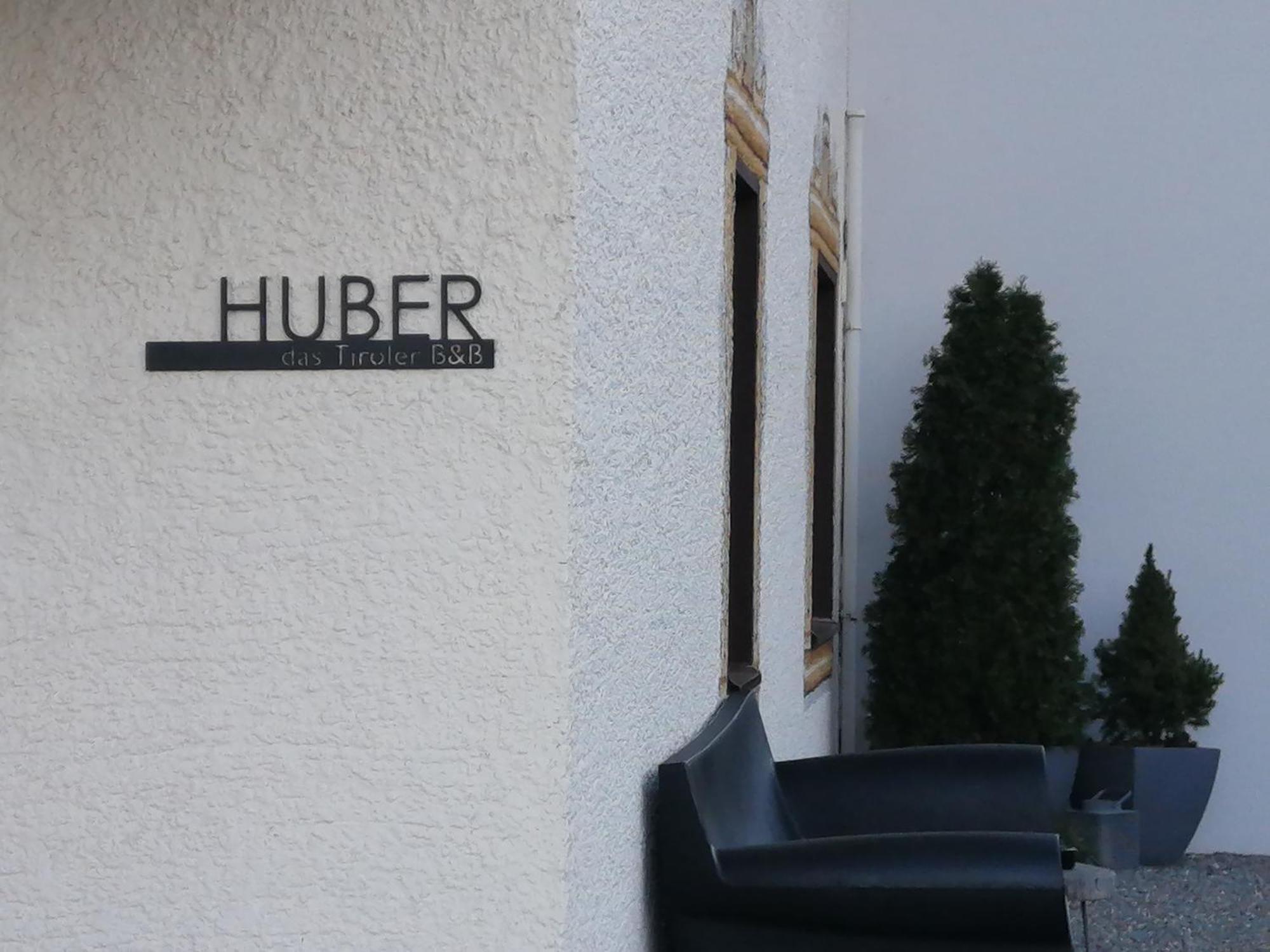 Huber - Das Tiroler B&B Оберперфус Экстерьер фото